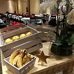 호텔 팔라폭스 5*