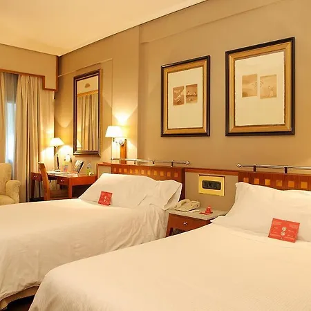 Hotel Palafox 5*