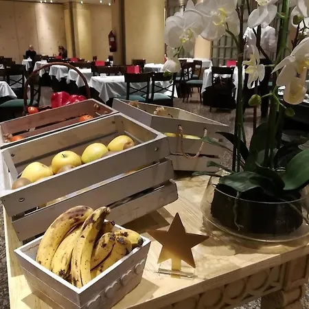 فندق Palafox 5*